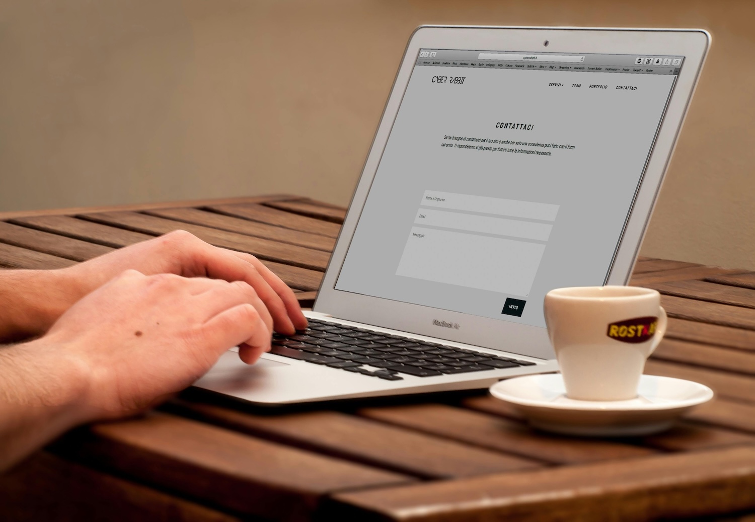How to Write an Effective Remote Job Listing